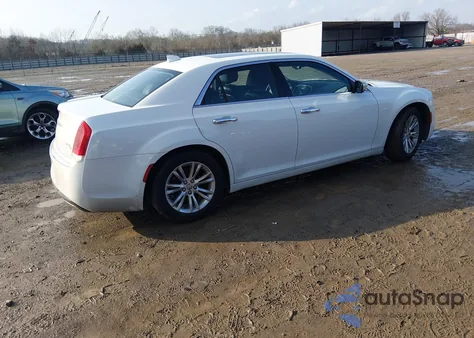 2016 Chrysler 300C z USA, uszkodzony, nr VIN 2C3CCAEG0GH358032